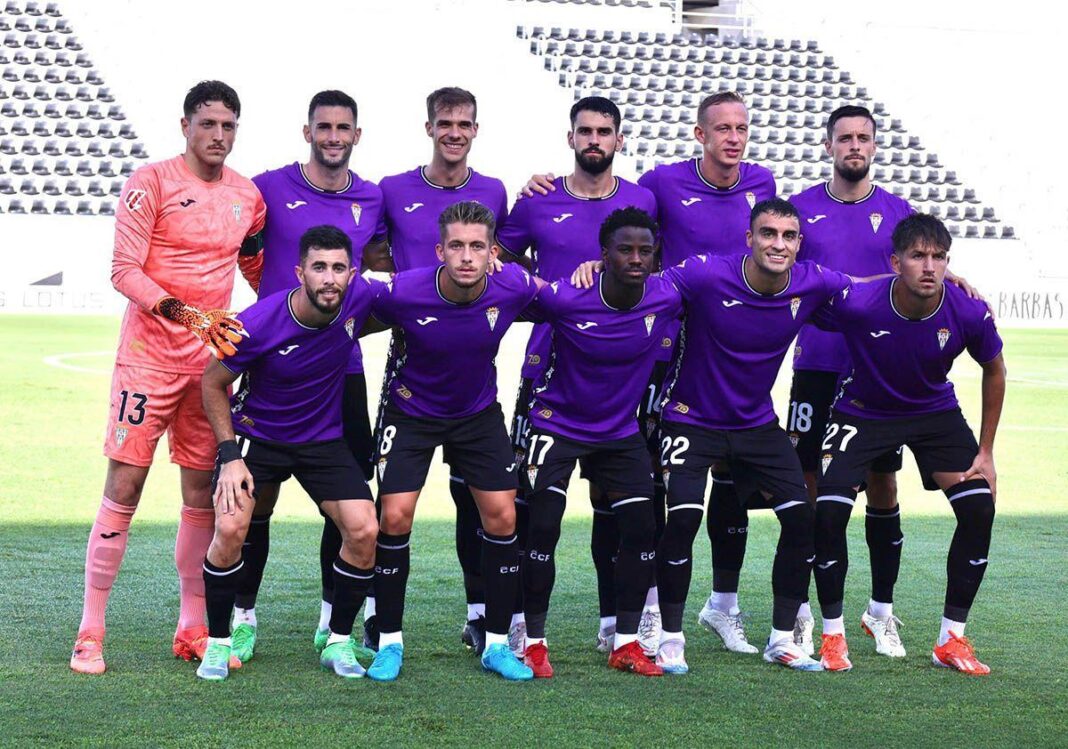 el-cordoba-cf-mira-a-segunda:-su-pretemporada-en-diez-claves